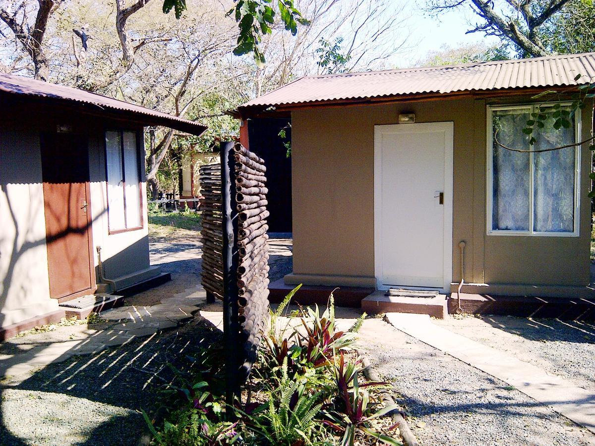 Isinkwe Bush Camp Villa Hluhluwe Eksteriør bilde